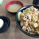 伝説のすた丼屋 - 