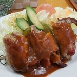 キッチンサン - ウインナー肉巻きステーキはこんな感じ