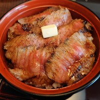 赤坂 津つ井 総本店 - ステーキ丼
