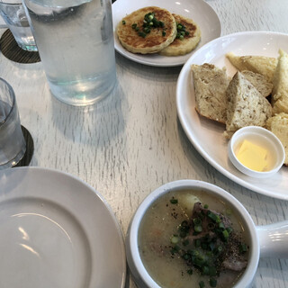 巨人のシチューハウス_1