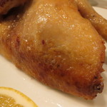 レンゲ - 仏産ひな丸鶏の唐揚げ 山椒塩で　半羽／人3