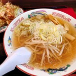 らーめん 紫龍 - 2022年3月　醤油らーめん