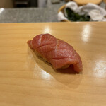 鮨 やすみつ - 千葉県勝浦産の鮪　大トロ