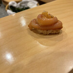 鮨 やすみつ - 赤貝のひも