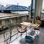 カフェ　ムルソー - 隅田川沿いの（控えめに言っても)眺めのいいカフェ
