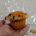 手作りマフィン レフィーユ - 苺ホワイトチョコ280円