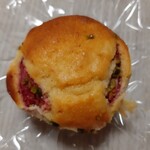 手作りマフィン レフィーユ - 苺ホワイトチョコ280円