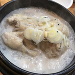 高麗参鶏湯 - 高麗漢方参鶏湯¥2800-