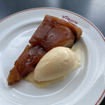 ブラッスリー・ヴィロン - タルト・タタン