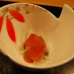 時の宿 すみれ - （夕食）千本の軽い湯引きと春野菜の梅肉ジュレ