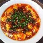 聚中縁餃子 - 山椒のきいた麻婆豆腐