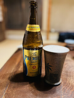 Daiichi - ◎ビールは陶器のグラスで飲む。