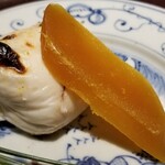 馳走 啐啄一十  - ④生唐墨(熊本県産)
      自家製唐墨は塩抜きを徹底され、旨みがしっかり濃く、塩みは微かに感じる程度
      上質な唐墨に仕上がってます