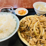 中華料理餃子の屋台 - 