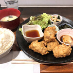 ブック＆カフェ喫茶去 - 