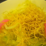 中華飯店 ながさこ - 極細麺がお解りになるだろうか。まるで糸だよ！