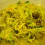 中華飯店 ながさこ - いったい何種類の野菜が入ってんだろ？　食っても食っても減らん。（爆）