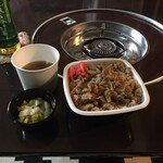 吉野家 - 料理写真:最近は牛丼をよく食べてます…