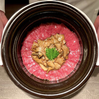 USHIGORO S. SHINJUKU - 飽と厳選部位の土鍋ご飯