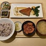 さち福やCAFÉ - 金目鯛の煮付けと春野菜添え定食