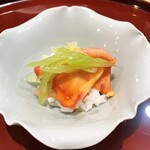 Isoda - 淡路の赤貝、蕗、シャリ