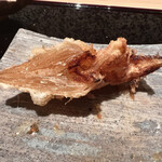 天ぷら うらかみ - 珍しい？フカヒレの天ぷら　フカヒレの繊維がぷりぷりで不思議な食感