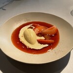 NARISAWA - 福岡　イチゴ・岐阜　ニオイコブシ