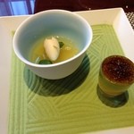 ラ ターブル ドゥ ジョエル・ロブション - お砂糖の枯山水