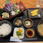 Ekimaenorakuda - 藁焼きたたき定食※通常価格¥1,500