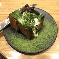 京都石塀小路豆ちゃ 日本橋 - 抹茶小倉トースト