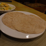 ミライ 南インド料理 - サービスのタンドリーロティ