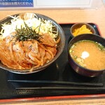 甘楽パーキングエリア（下り線）フードコート - バカうま丼