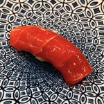 丸喜すし - 那智勝浦産の本鮪中トロ