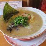 博多長浜らーめん 六角堂 - 長浜ラーメン ６５０円