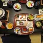 三養荘 - 朝食（全景）