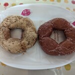 ミスタードーナツ - 桜もちっとドーナツ桜葉フレーバー¥140- 桜もちっとドーナツきなこ¥140-