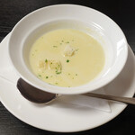 Grill GRAND - オムライスSET(1650円)のスープ