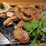五十六屋 - 冠鶏の炙り焼きです