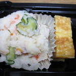 やじきた - 副菜は、ポテトサラダと卵焼き