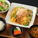 炭火焼きと羽釜ご飯 あいたか - ゴーヤーチャンプルー（単品）