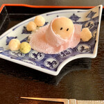 料亭・義経 - 3月のデザートはひな祭りがモチーフとのこと　かわいすぎて食べるのがもったいない