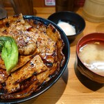 Buta Daigaku - 豚丼(大)、豚丼セット