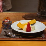 日本料理 幸庵 - 苺、文旦、パパイヤゼリー、ピスタチオアイスクリーム