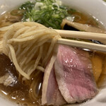 らーめん 鴨to葱 - 鴨らーめん　820円(丸太白葱・わけぎ)