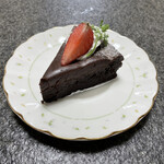ninni - デビルズチョコレートケーキ