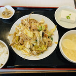 中華料理 虎福 - 肉野菜定食750円