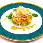 Shrimp and avocado salad - millefeuille style