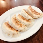 中華料理 万里 - 焼き餃子