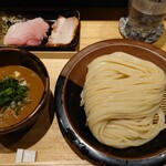 中華蕎麦 とみ田 - つけめん
            TOKYO-X純粋豚骨（並）