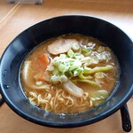 ひるがの高原サービスエリア上り線 - みそラーメン